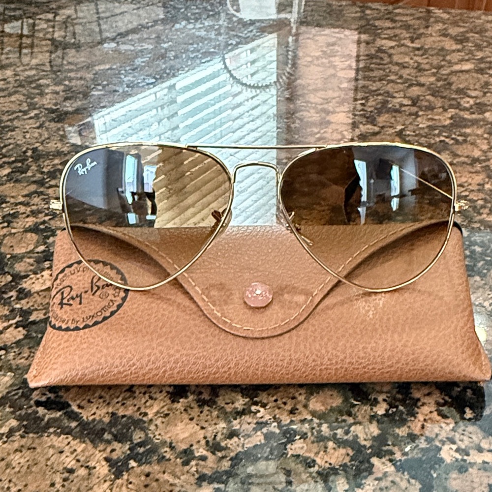 Ray-Ban Gold Frame Aviators with Brown Lens 58 mm